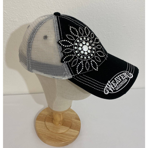 Weaver Leather black Embellished Embroidered Floral Cap Adjustable Cap America - Picture 2 of 8